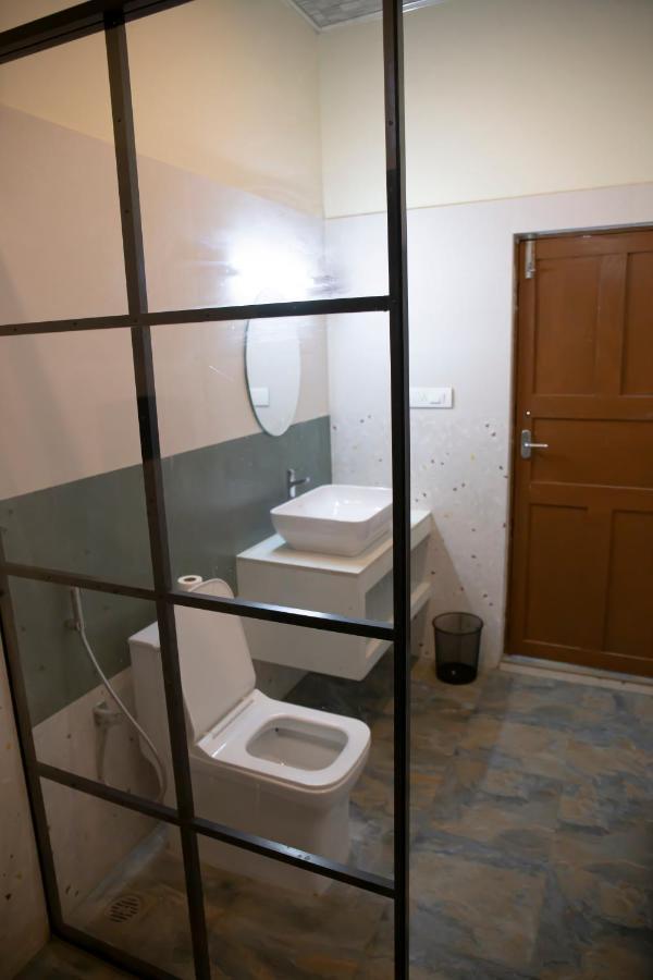 Marari Edens Apartment Марарикулам Екстериор снимка